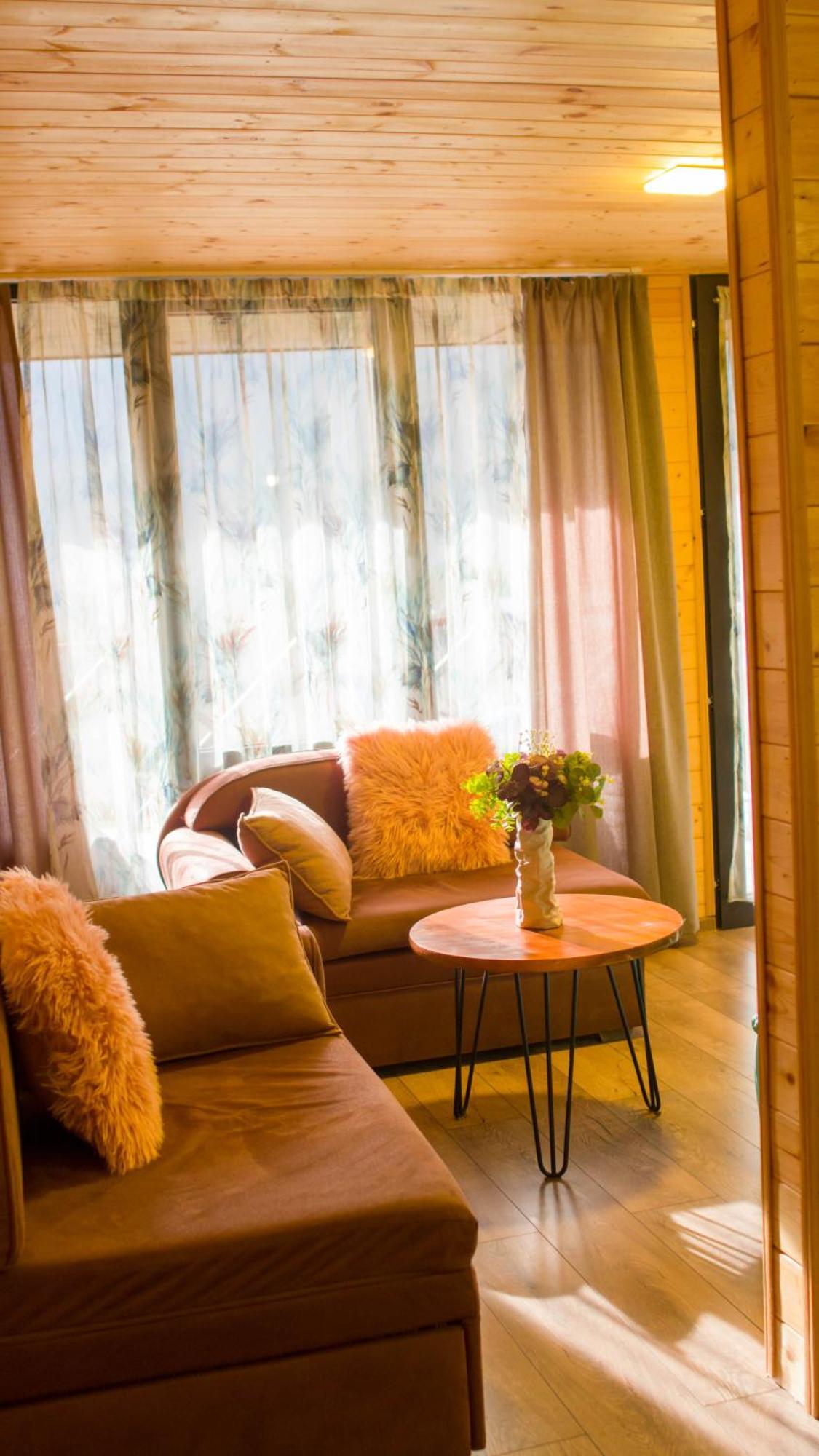 Cliffside Cottage Kazbegi Extérieur photo